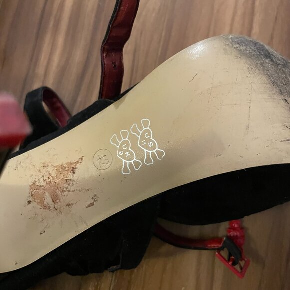 Iron Fist Black and red Heels - Picture 4 of 10